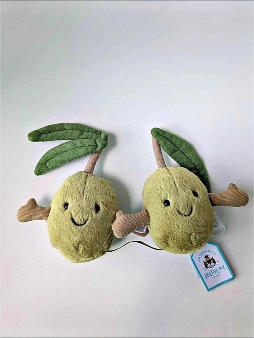 BNWT Jellycat Amuseables Pair of Olives